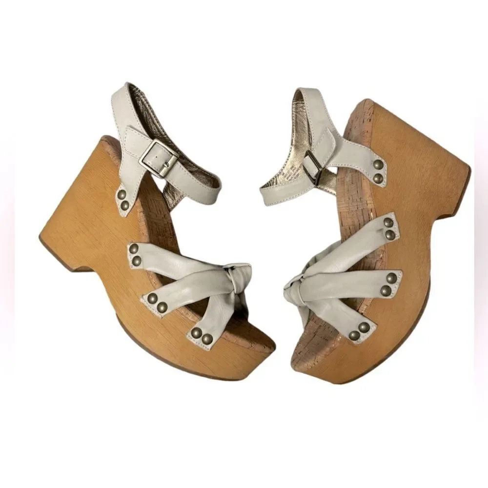Kork-Ease nwot korks